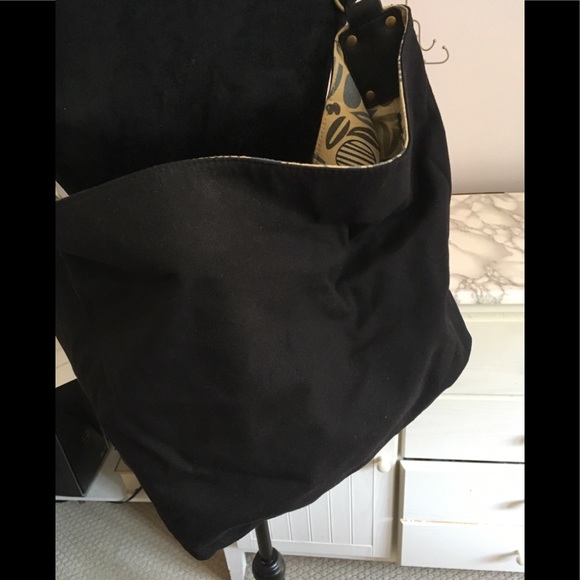 ELIGIBLE FOR BUNDLE OFFER 4 ITEMS for $25 - Picture 5 of 6